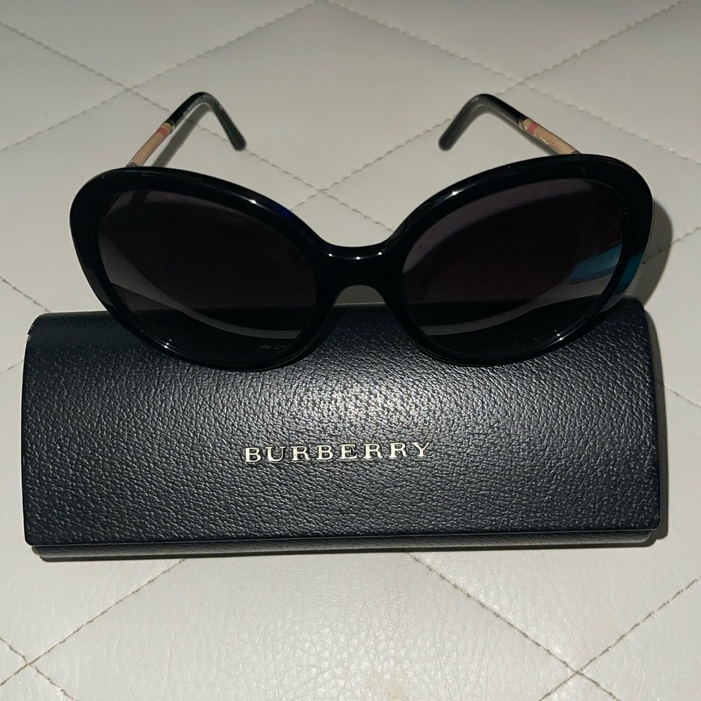 Burberry Sunglasses